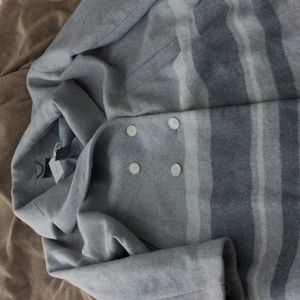 BNWT ladies Grey Wool coat from Banana Republic, size Large